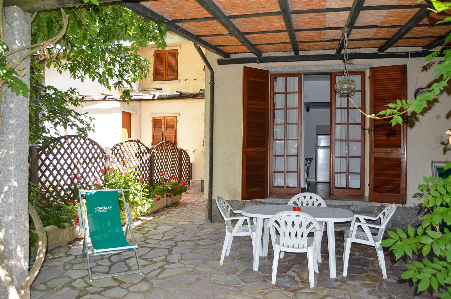 Pozzo Al Moro Village Марина-ди-Кампо Экстерьер фото